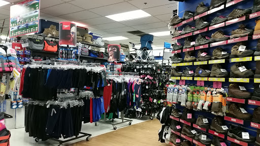 Sporting Goods Store «Big 5 Sporting Goods - Solana Beach», reviews and photos, 949 Lomas Santa Fe Dr, Solana Beach, CA 92075, USA