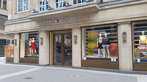 Läden, um Weihnachtspullover zu kaufen Düsseldorf