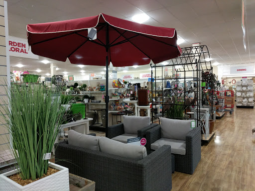 Home Goods Store «HomeGoods», reviews and photos, 7350 NE Butler St, Hillsboro, OR 97124, USA