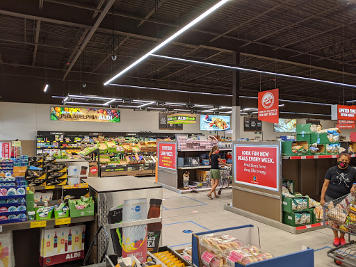 Grocery Store «ALDI», reviews and photos, 4225 US-130, Edgewater Park, NJ 08010, USA