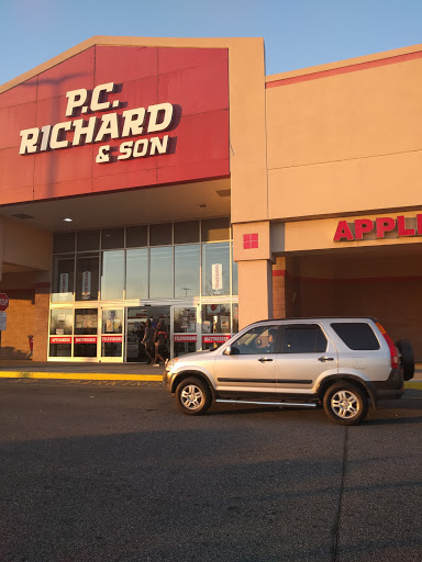 Appliance Store «P.C. Richard & Son», reviews and photos, 136-03 20th Ave, College Point, NY 11356, USA