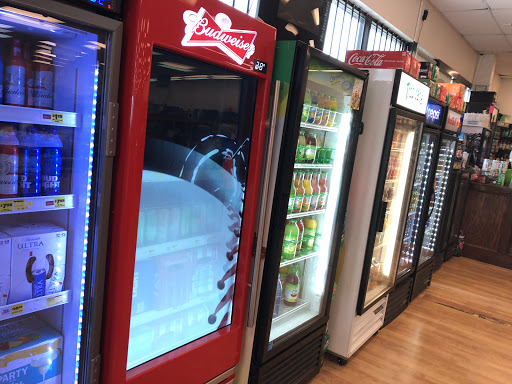 Liquor Store «State Wine & Liquor», reviews and photos, 6670 Covington Hwy, Lithonia, GA 30058, USA