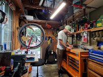 Condor Bicycle Repair - Photo 5 - Car repair in Los Angeles, CA, Los Angeles