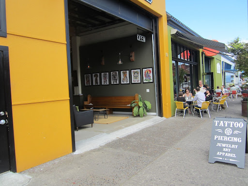 Tattoo Shop «Keepsake Tattoo Studio», reviews and photos, 253 11th St, Astoria, OR 97103, USA