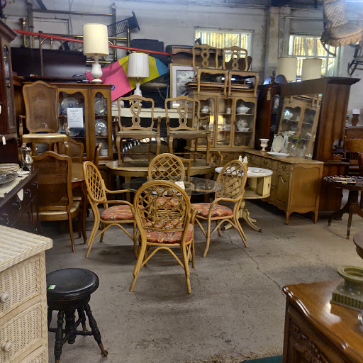 Thrift Store «Barn Auction House», reviews and photos, 440 W Chester Pike, Ridley Park, PA 19078, USA