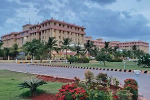 Adhiparasakthi Hospital & Research Institute image