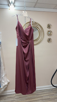 Fancy Bridal & Tailor By Laura - Photo 6 - Car repair in Pasadena, TX, Houston