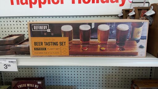 Office Supply Store «Staples», reviews and photos, 7929 Eastern Ave, Baltimore, MD 21224, USA