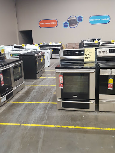 Appliance Store «Sears Outlet», reviews and photos, 1936 W Ave 140th, San Leandro, CA 94577, USA