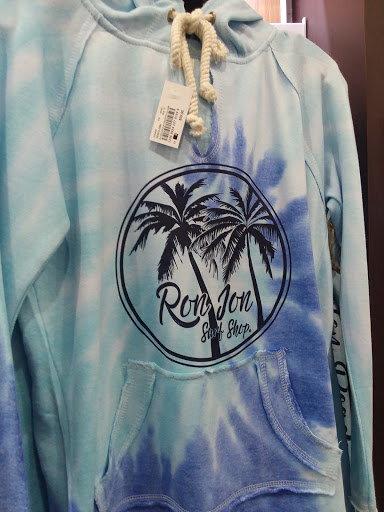 Clothing Store «Ron Jon Surf Shop», reviews and photos, 377 Mandalay Ave, Clearwater Beach, FL 33767, USA