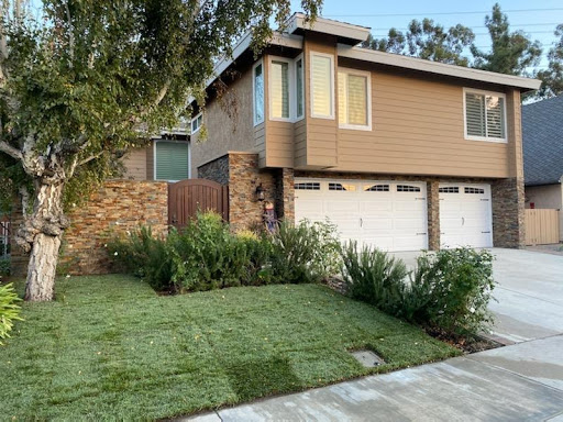 Flooring Store «Fullerton Paint & Flooring», reviews and photos, 150 E Orangethorpe Ave, Anaheim, CA 92801, USA