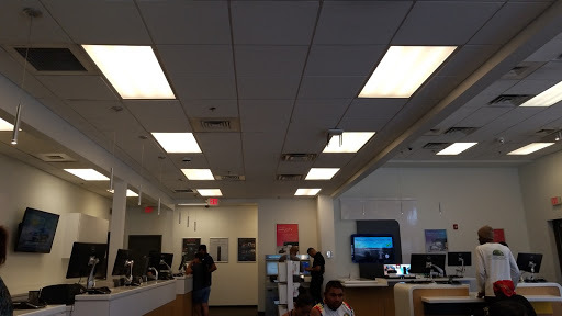 Cable Company «Cox Solutions Store», reviews and photos, 750 N Rancho Dr, Las Vegas, NV 89106, USA