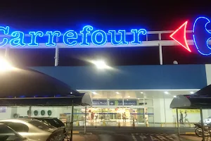 Carrefour Hypermarket Duque de Caxias image