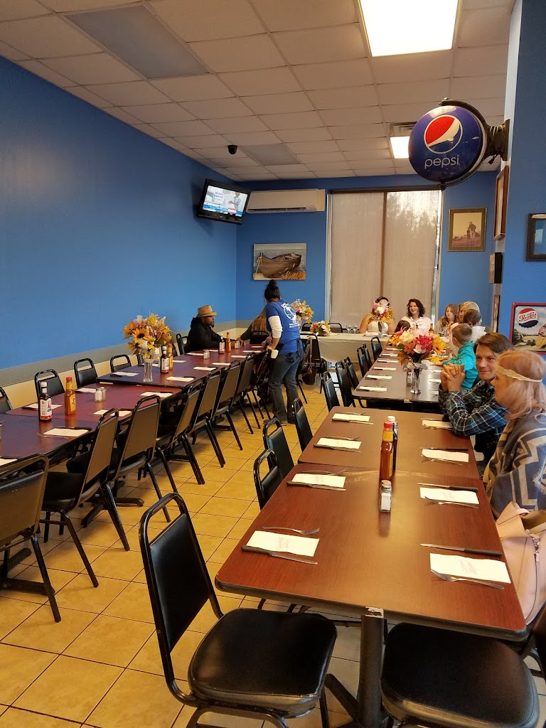 Castaway Grill 28469