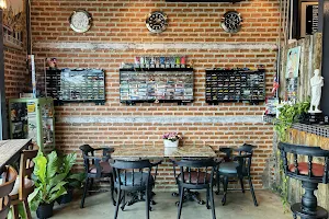 TOP's café image