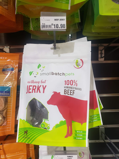 Pet Supply Store «Anaheim Feed & Pet Supply Inc», reviews and photos, 1730 N Lemon St, Anaheim, CA 92801, USA