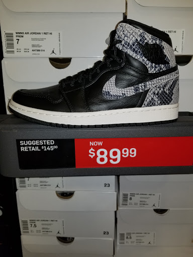 Sporting Goods Store «Nike Factory Store», reviews and photos, 1000 PA-611 #120, Tannersville, PA 18372, USA