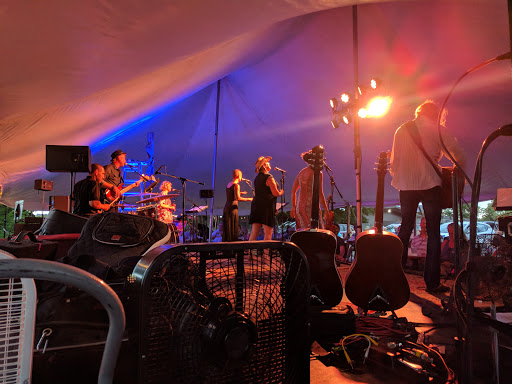 American Restaurant «Crooners Lounge and Supper Club», reviews and photos, 6161 Hwy 65 NE Highway 65 Northeast, Fridley, MN 55432, USA