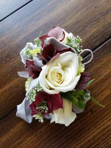 Florist «Artisan Flowers», reviews and photos, 449 Ada Dr SE, Ada, MI 49301, USA