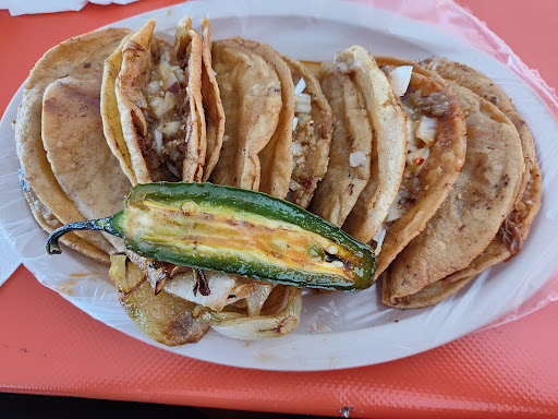 Tacos se Barbacoa CARLOS