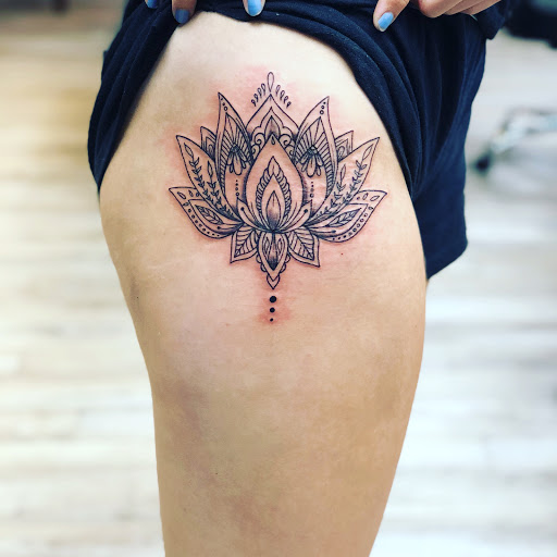 Tattoo Shop «Full Moon Tattoo», reviews and photos, 98 Lockwood Ave, Yonkers, NY 10701, USA