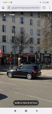 Borne taxi à Neuilly-sur-Seine