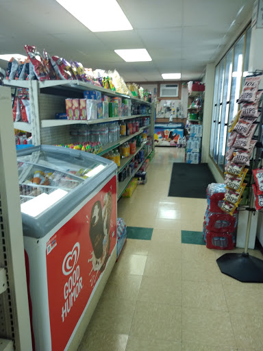 Grocery Store «Navarro General Store», reviews and photos, 231 Wendling St, Navarro, CA 95463, USA