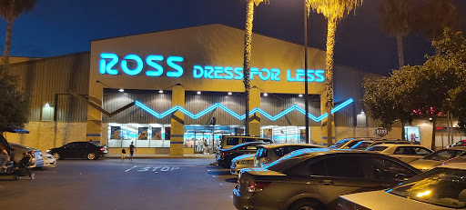 Clothing Store «Ross Dress for Less», reviews and photos, 7884 Van Nuys Blvd, Van Nuys, CA 91402, USA