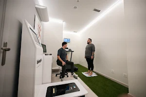 Avanti Bilbao, centro de podología y fisioterapia avanzada, podologia deportiva, estudio de la pisada image