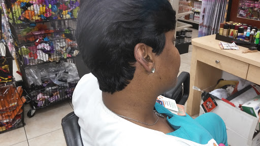 Beauty Supply Store «Diamond Girl Beauty Supply», reviews and photos, 9963 Miramar Pkwy, Miramar, FL 33025, USA