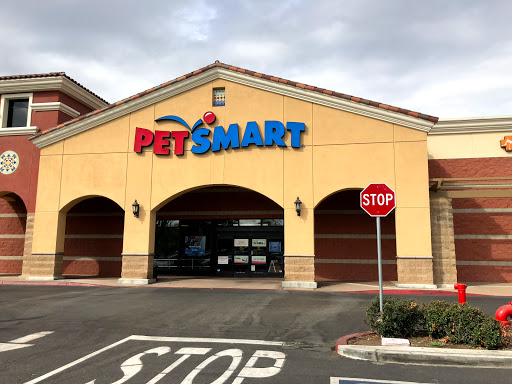 PetSmart, 12483 Limonite Ave, Mira Loma, CA 91752, USA, 