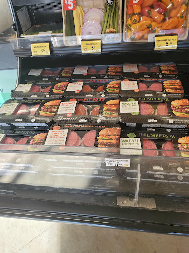 Grocery Store «Safeway», reviews and photos, 1187 S Main St, Manteca, CA 95337, USA