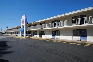 Motel 6 Chicopee, MA - Springfield image