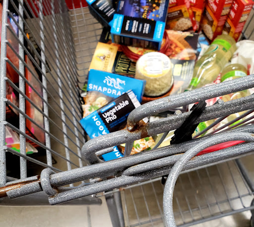 Grocery Outlet image