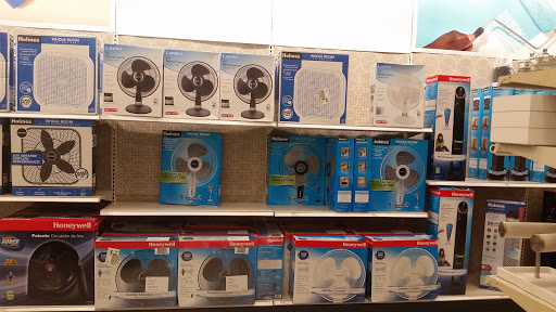 Department Store «Target», reviews and photos, 4777 S 27th St, Greenfield, WI 53221, USA