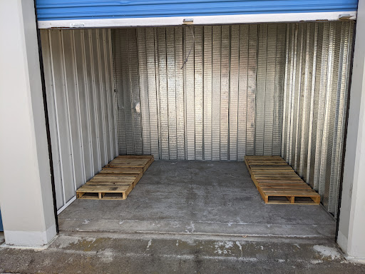 Moving and Storage Service «Central Self Storage», reviews and photos, 6100 State Farm Dr, Rohnert Park, CA 94928, USA