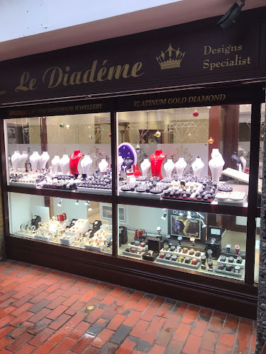 Reviews of Le Diadéme in Brighton - Jewelry