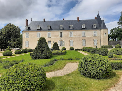 Chateau d'Hauterives en Mayenne (53) à Argentré