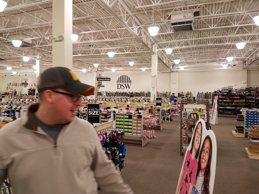 Shoe Store «DSW Designer Shoe Warehouse», reviews and photos, 314 Marketplace Mile, Plainfield, IN 46168, USA