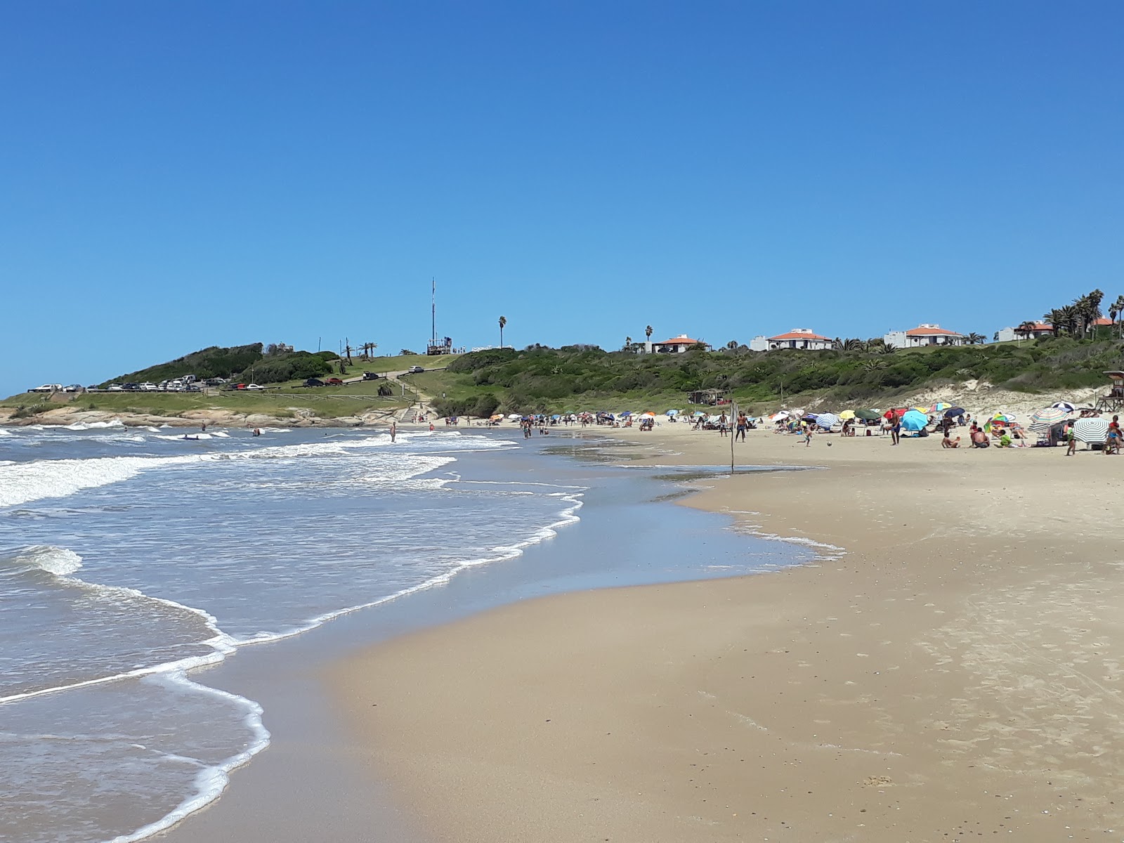 Foto de Playa de la Moza con playa amplia