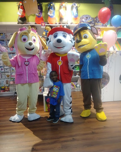 Toy Store «Learning Express Toys of Shreveport», reviews and photos, 5733 Youree Dr, Shreveport, LA 71105, USA