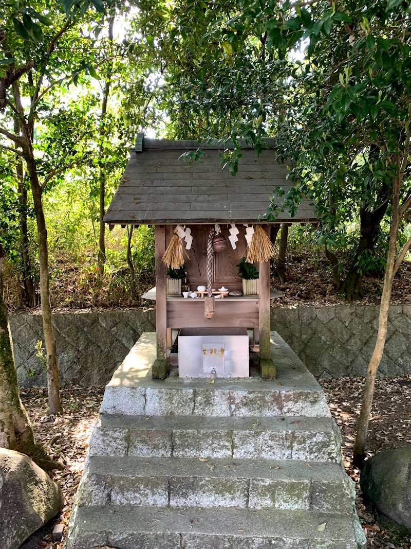 龍王社(素盞嗚神社末社)