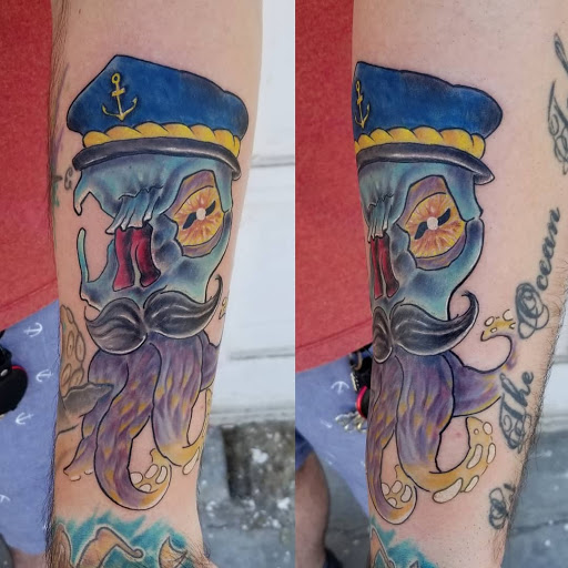 Tattoo Shop «Blue Ring Studio Tattoo & Piercing», reviews and photos, 2408 Cleveland Blvd, Caldwell, ID 83605, USA