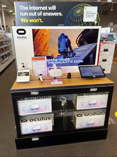 Electronics Store «Best Buy», reviews and photos, 550 Grossman Dr, Braintree, MA 02184, USA