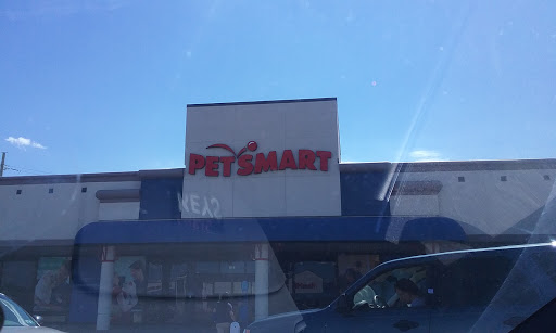 Pet Supply Store «PetSmart», reviews and photos, 1521 Golden Gate Plaza, Mayfield Heights, OH 44124, USA
