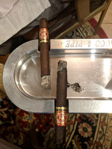 Tobacco Shop «82nd Avenue Tobacco & Pipe Ltd», reviews and photos, 400 SE 82nd Ave, Portland, OR 97216, USA