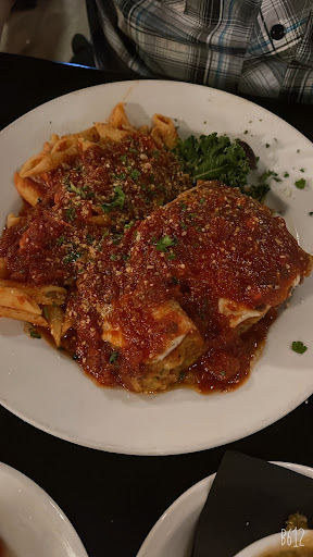 Italian Restaurant «Salvatore Scallopini Italian», reviews and photos, 19655 Mack Ave, Grosse Pointe Woods, MI 48236, USA
