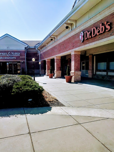 Shopping Mall «Town Center Plaza», reviews and photos, 5000 W 119th St, Leawood, KS 66209, USA