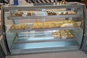 Choux-Venue Bakery Cafe image