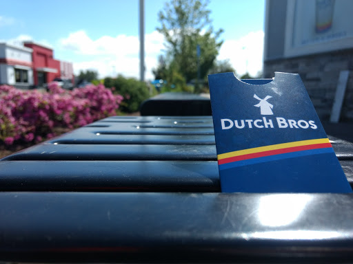 Grocery Store «Grocery Outlet Bargain Market», reviews and photos, 1755 NW 9th St #110, Corvallis, OR 97330, USA